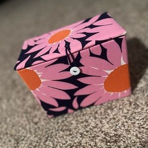 Vera Bradley recipe box and apron set